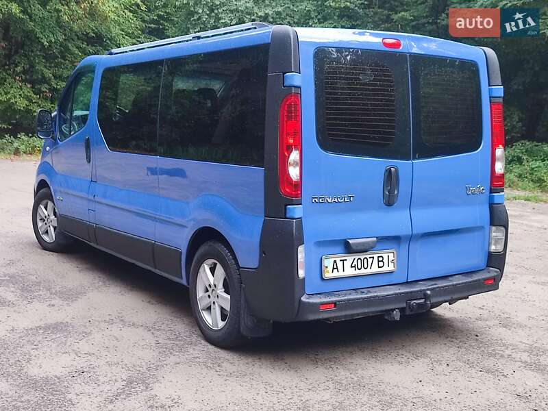 Минивэн Renault Trafic 2007 в Львове