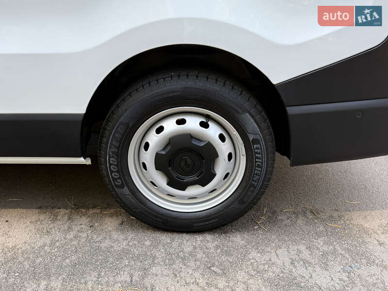 Інші вантажівки Renault Trafic 2024 в Києві