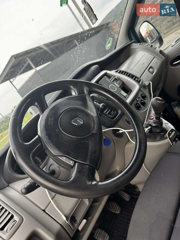 Минивэн Renault Trafic 2014 в Виноградове