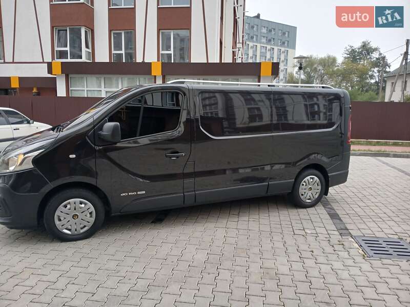 Грузовой фургон Renault Trafic 2016 в Ивано-Франковске