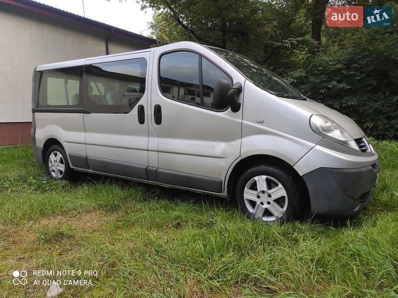 Минивэн Renault Trafic 2008 в Львове