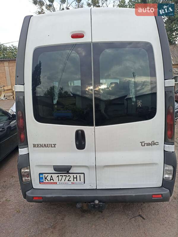 Минивэн Renault Trafic 2005 в Киеве