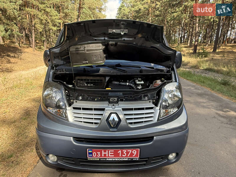 Мінівен Renault Trafic 2014 в Києві