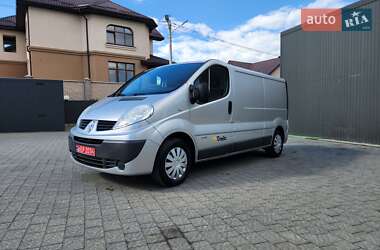 Вантажний фургон Renault Trafic 2013 в Івано-Франківську