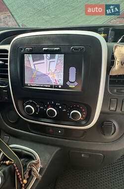 Минивэн Renault Trafic 2020 в 