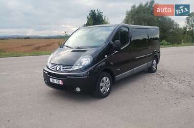 Минивэн Renault Trafic 2014 в Дубно