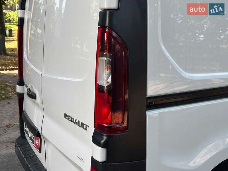 Грузовой фургон Renault Trafic 2018 в Киеве фото 14 Грузовой фургон Renault Trafic 2018 в Киеве