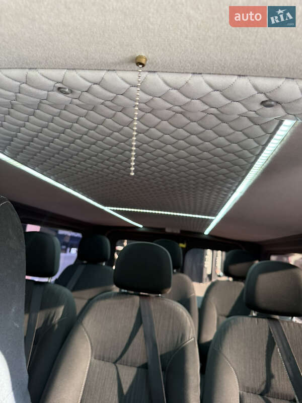 Мінівен Renault Trafic 2020 в Львові