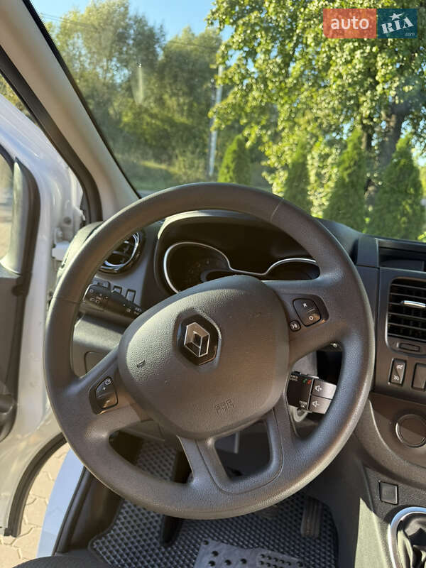 Мінівен Renault Trafic 2020 в Львові