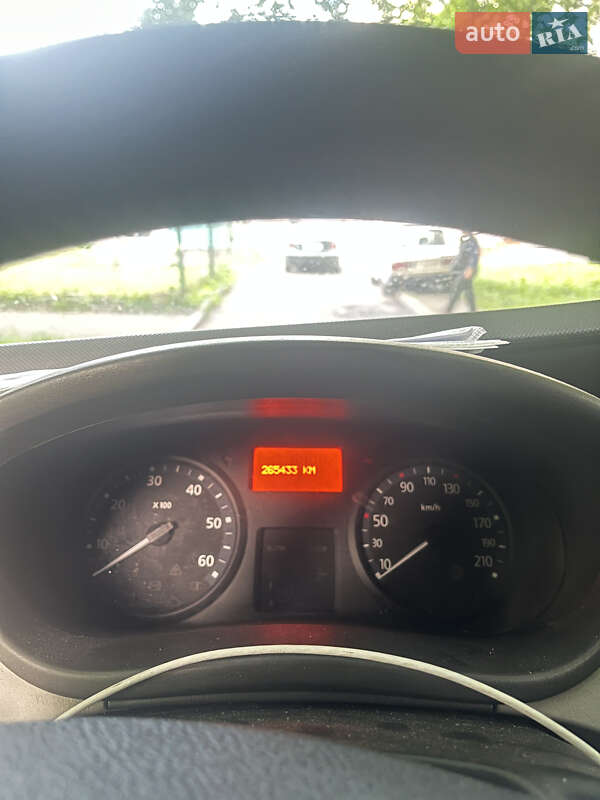 Мінівен Renault Trafic 2012 в Львові