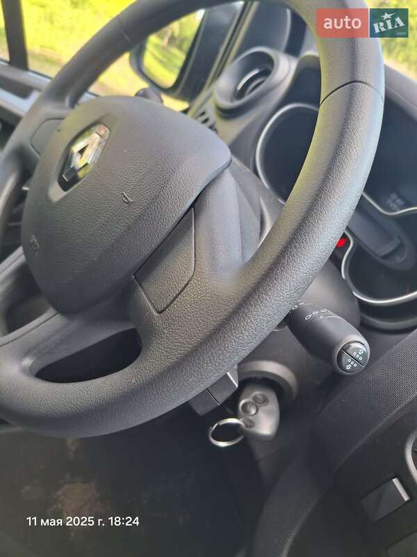 Минивэн Renault Trafic 2021 в Дубно фото 18 Минивэн Renault Trafic 2021 в Дубно