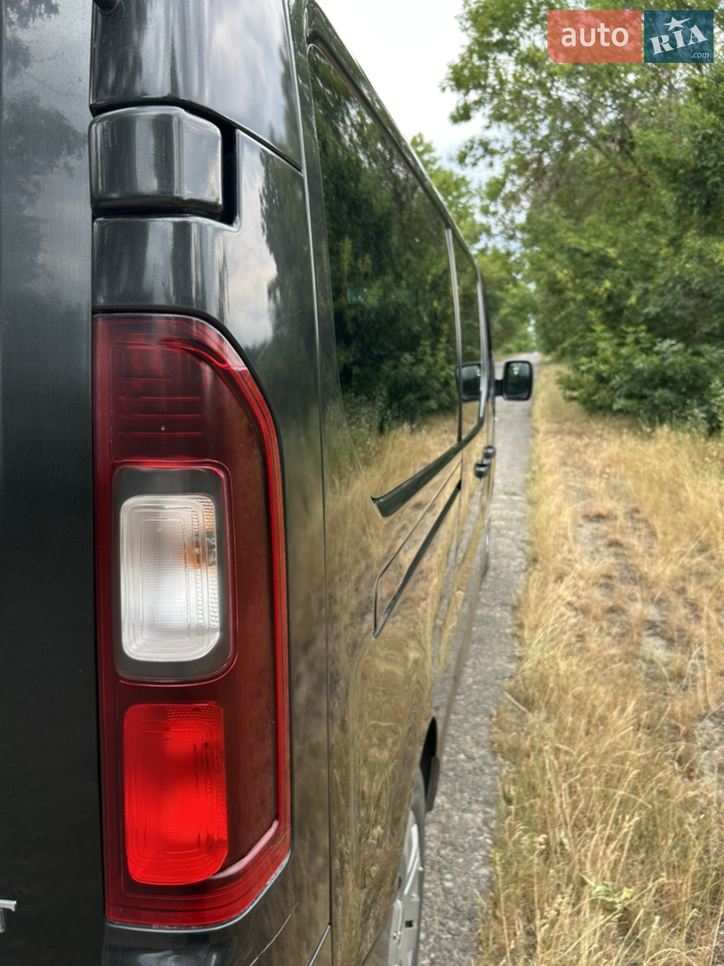 2015 Renault Trafic - мініатюра 43