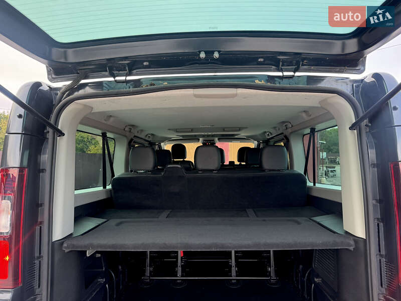 Минивэн Renault Trafic 2022 в Дубно