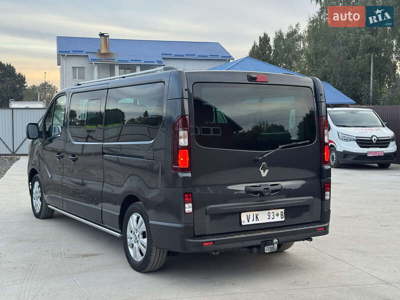 Минивэн Renault Trafic 2022 в Дубно