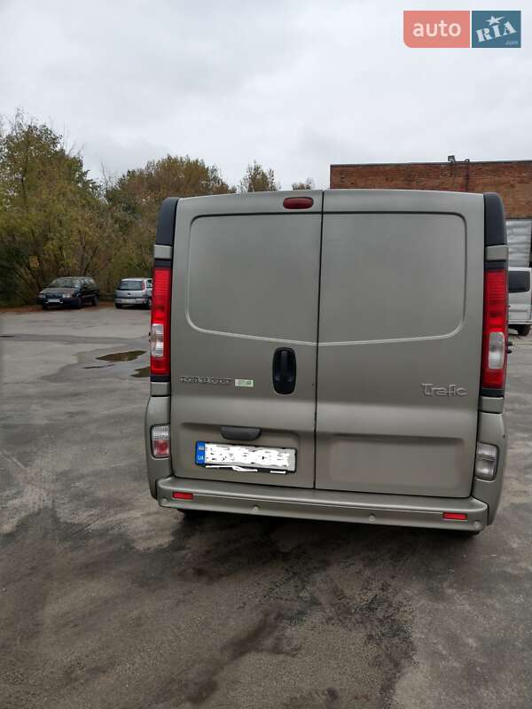 Грузовой фургон Renault Trafic 2012 в Хмельницком