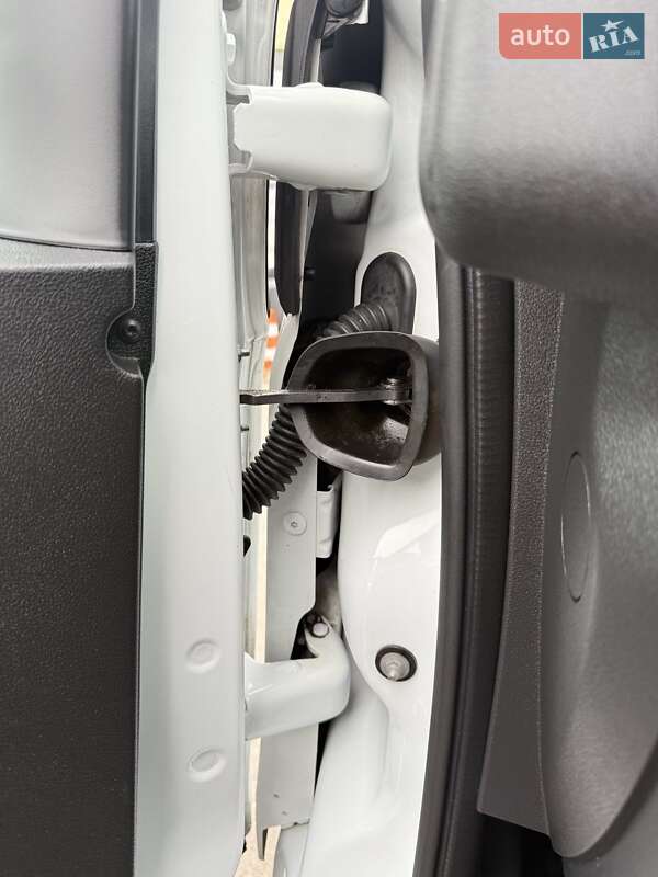 Вантажний фургон Renault Trafic 2020 в Луцьку