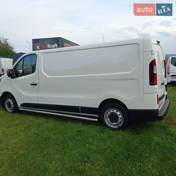 Вантажний фургон Renault Trafic 2022 в Дубні
