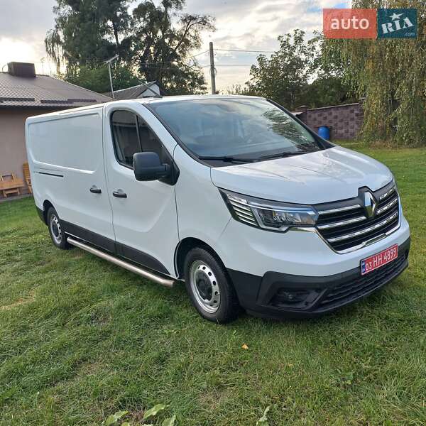 Вантажний фургон Renault Trafic 2022 в Дубні