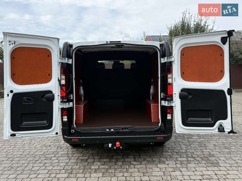 Грузопассажирский фургон Renault Trafic 2023 в Киеве фото 63 Грузопассажирский фургон Renault Trafic 2023 в Киеве