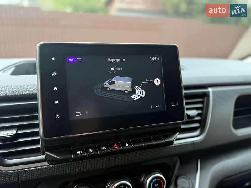 Грузопассажирский фургон Renault Trafic 2023 в Киеве фото 99 Грузопассажирский фургон Renault Trafic 2023 в Киеве