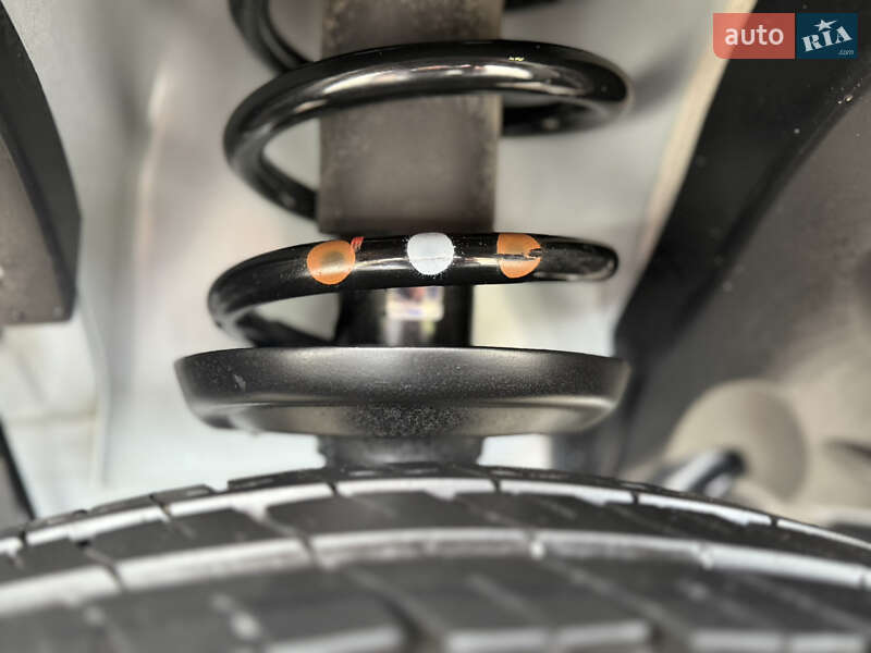 Грузопассажирский фургон Renault Trafic 2023 в Киеве фото 116 Грузопассажирский фургон Renault Trafic 2023 в Киеве