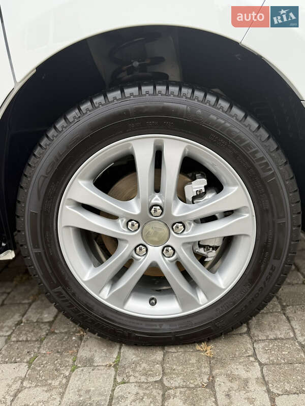 Грузопассажирский фургон Renault Trafic 2023 в Киеве фото 121 Грузопассажирский фургон Renault Trafic 2023 в Киеве