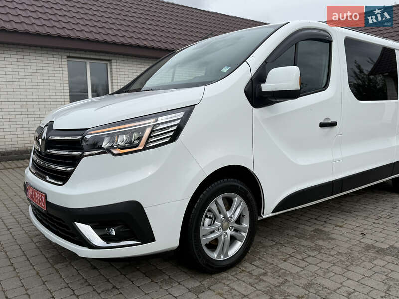 Грузопассажирский фургон Renault Trafic 2023 в Киеве фото 137 Грузопассажирский фургон Renault Trafic 2023 в Киеве