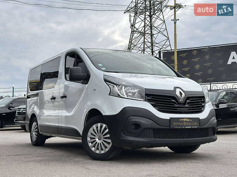 Минивэн Renault Trafic 2016 в Харькове