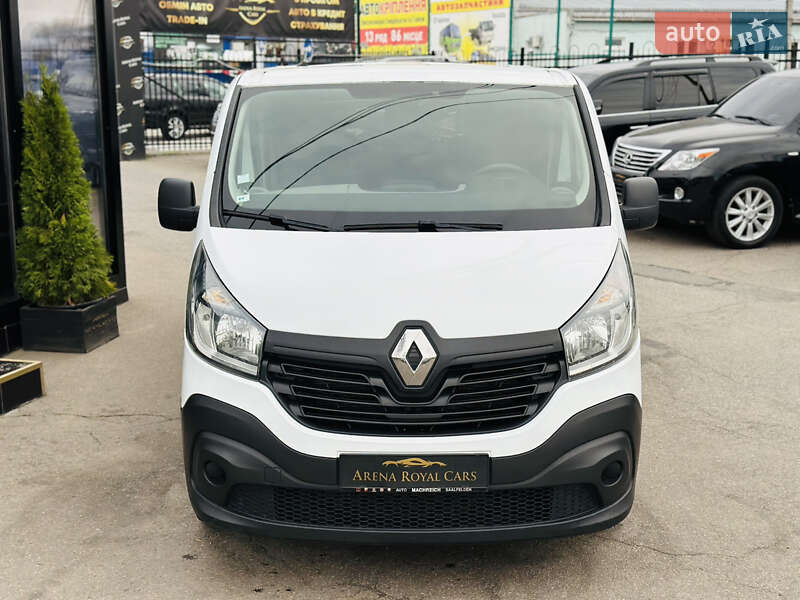 Минивэн Renault Trafic 2016 в Харькове