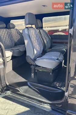 Минивэн Renault Trafic 2009 в 