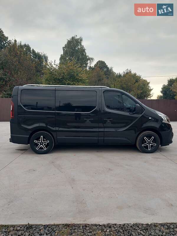 Мінівен Renault Trafic 2020 в Млиніві