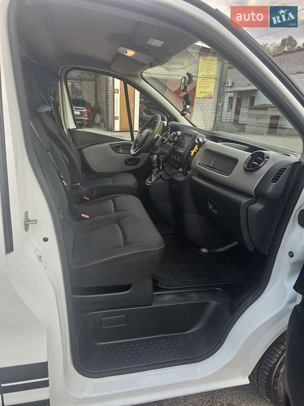 Грузопассажирский фургон Renault Trafic 2019 в Днепре