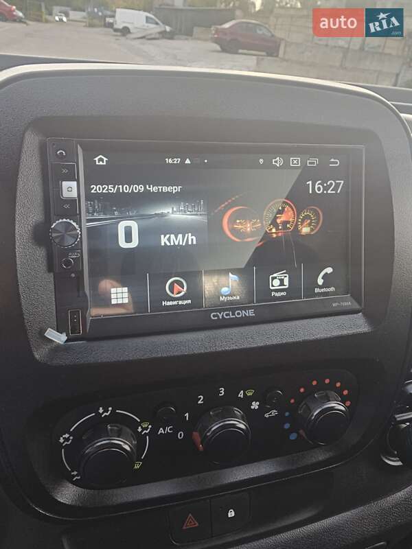 Грузопассажирский фургон Renault Trafic 2019 в Днепре