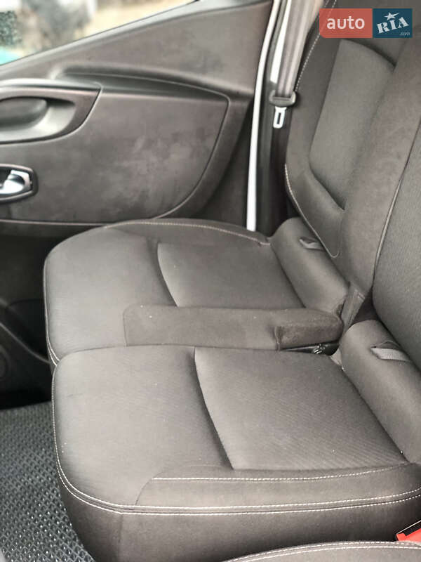 Грузовой фургон Renault Trafic 2020 в Одессе фото 18 Грузовой фургон Renault Trafic 2020 в Одессе