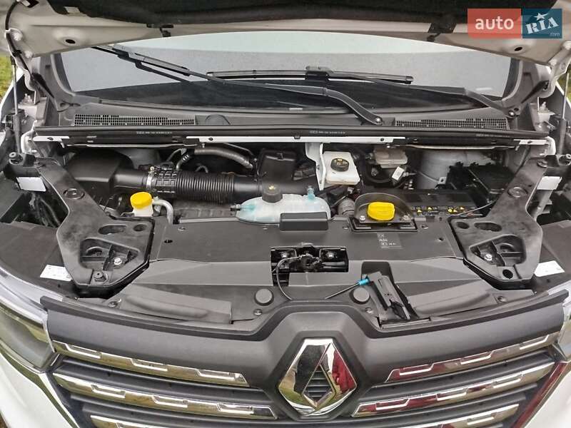 Грузовой фургон Renault Trafic 2023 в Львове