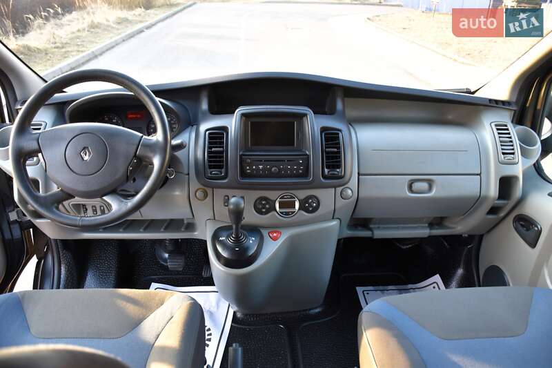 Мінівен Renault Trafic 2013 в Дрогобичі