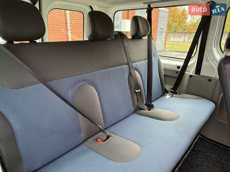 Мінівен Renault Trafic 2014 в Києві фото 38 Мінівен Renault Trafic 2014 в Києві