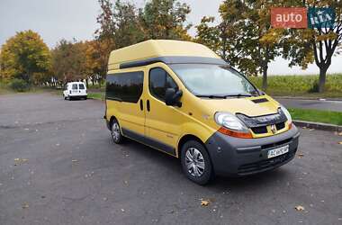 Мінівен Renault Trafic 2004 в Володимирі