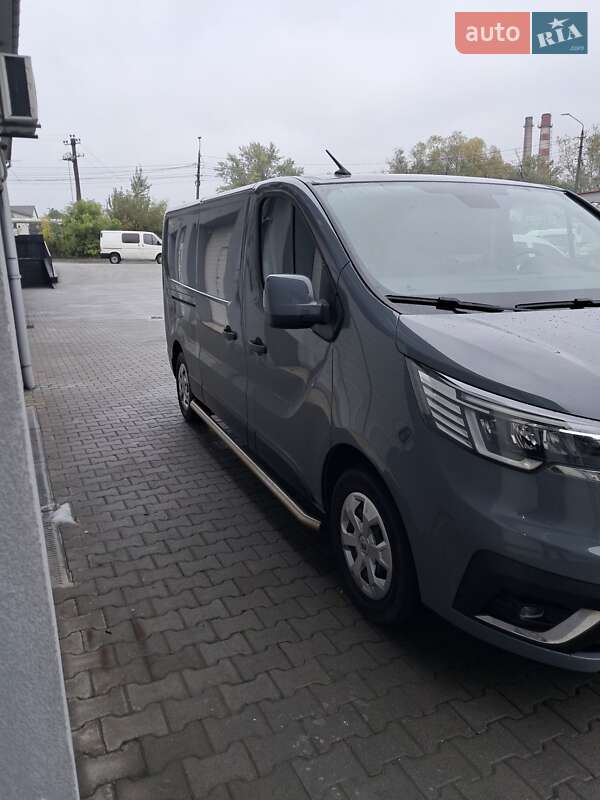 Грузовой фургон Renault Trafic 2022 в Черновцах