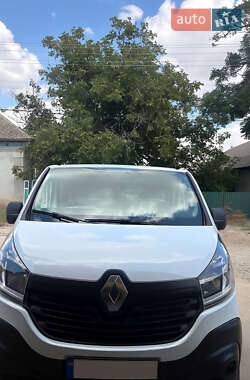 Мінівен Renault Trafic 2015 в Болграді