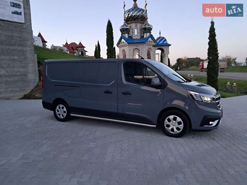 Грузовой фургон Renault Trafic 2022 в Черновцах