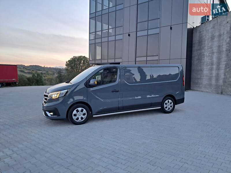 Грузовой фургон Renault Trafic 2022 в Черновцах