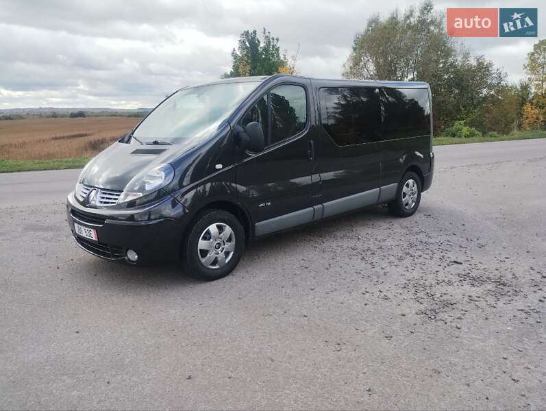 Минивэн Renault Trafic 2014 в Дубно