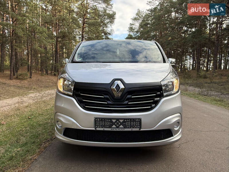 Минивэн Renault Trafic 2016 в Киеве фото 5 Минивэн Renault Trafic 2016 в Киеве