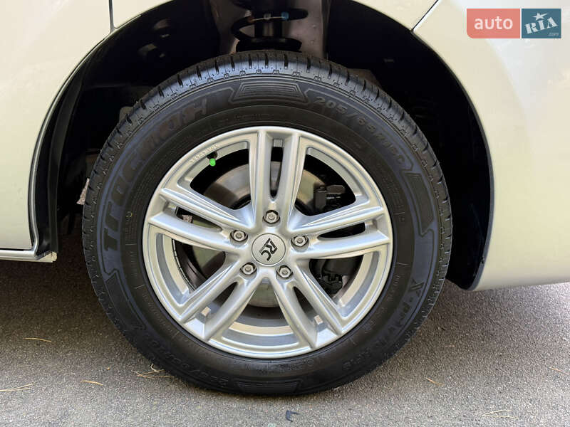 Минивэн Renault Trafic 2016 в Киеве фото 18 Минивэн Renault Trafic 2016 в Киеве