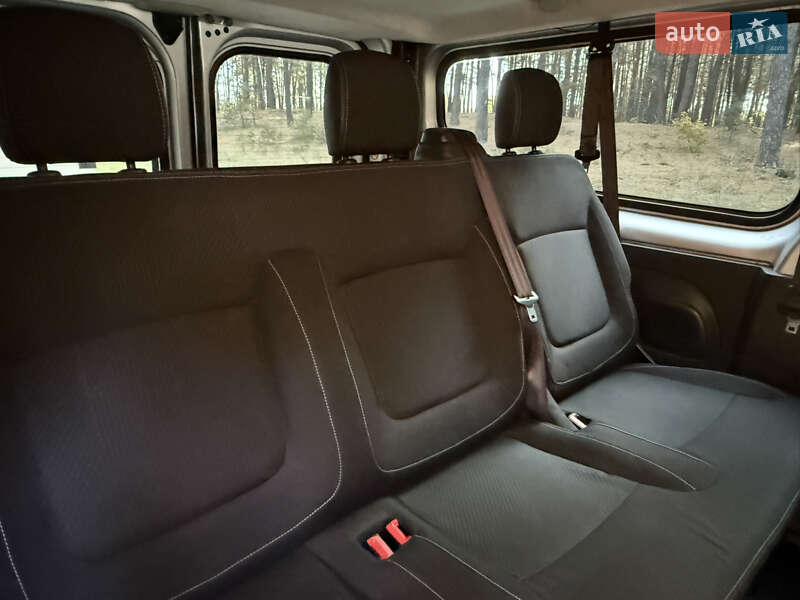 Минивэн Renault Trafic 2016 в Киеве фото 52 Минивэн Renault Trafic 2016 в Киеве