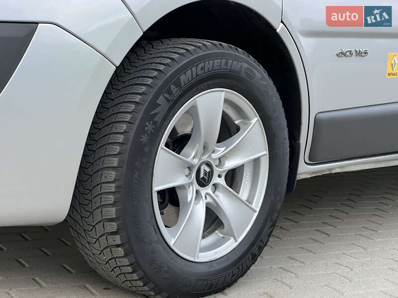 Мінівен Renault Trafic 2011 в Ковелі