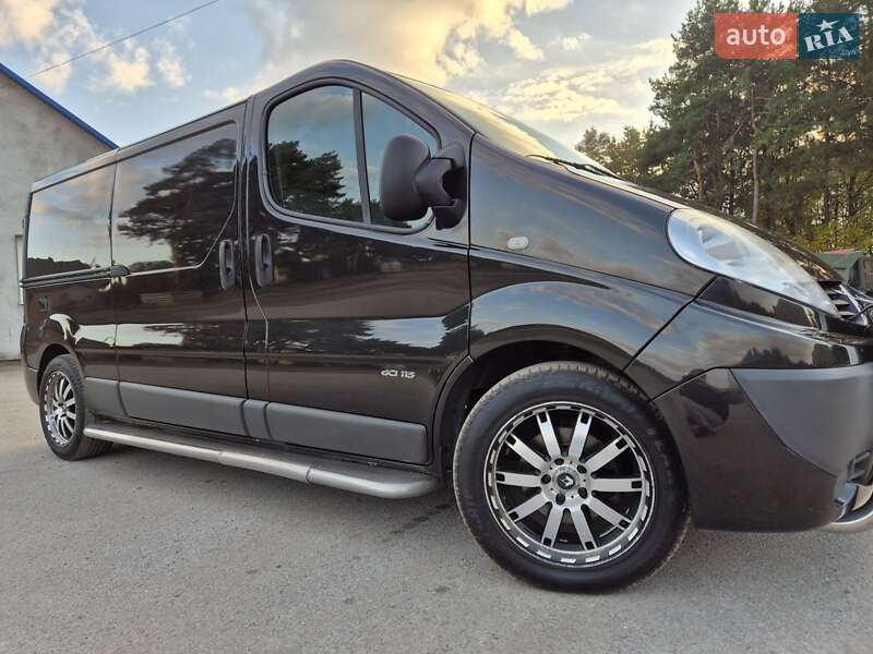 Грузовой фургон Renault Trafic 2013 в Радивилове