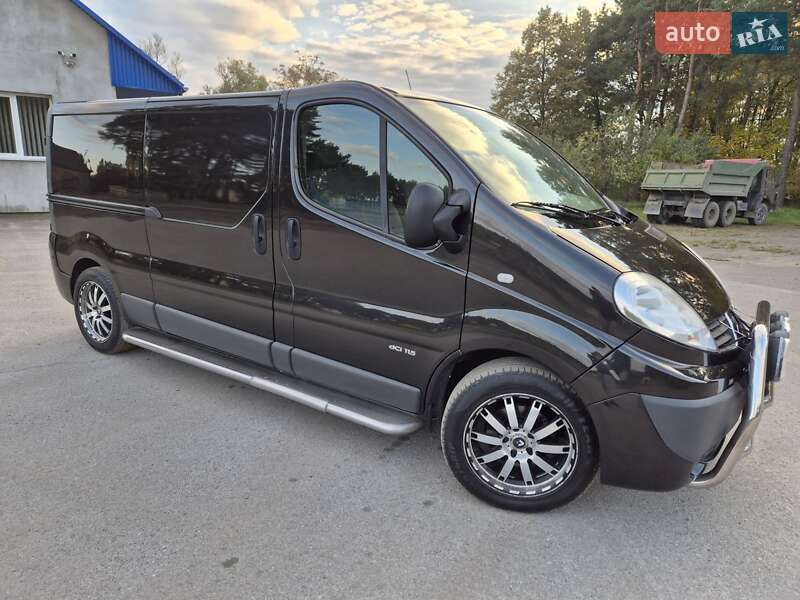 Грузовой фургон Renault Trafic 2013 в Радивилове
