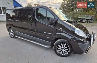 Грузовой фургон Renault Trafic 2013 в 